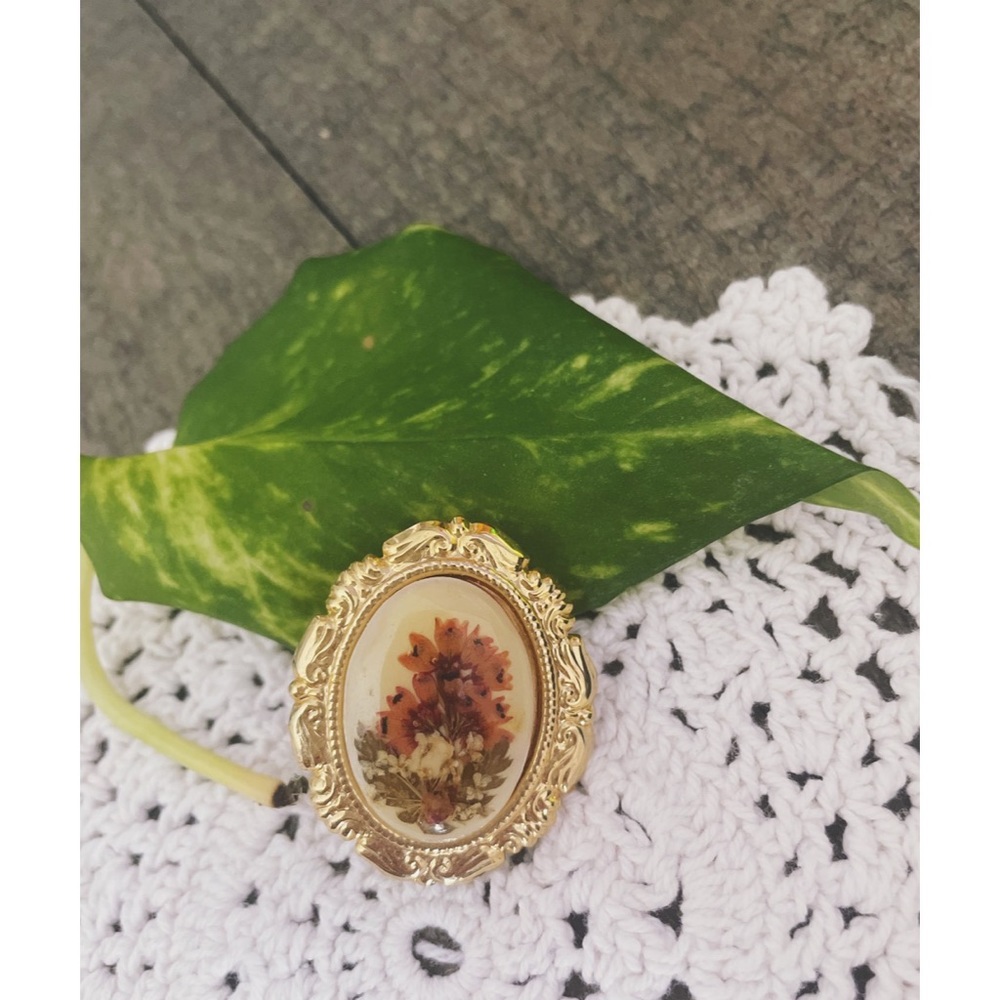 Vintage Victorian Inspired Brooch